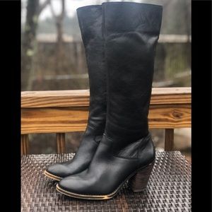 LUCKY BRAND REAL PEBBLED LEATHER BOOTS